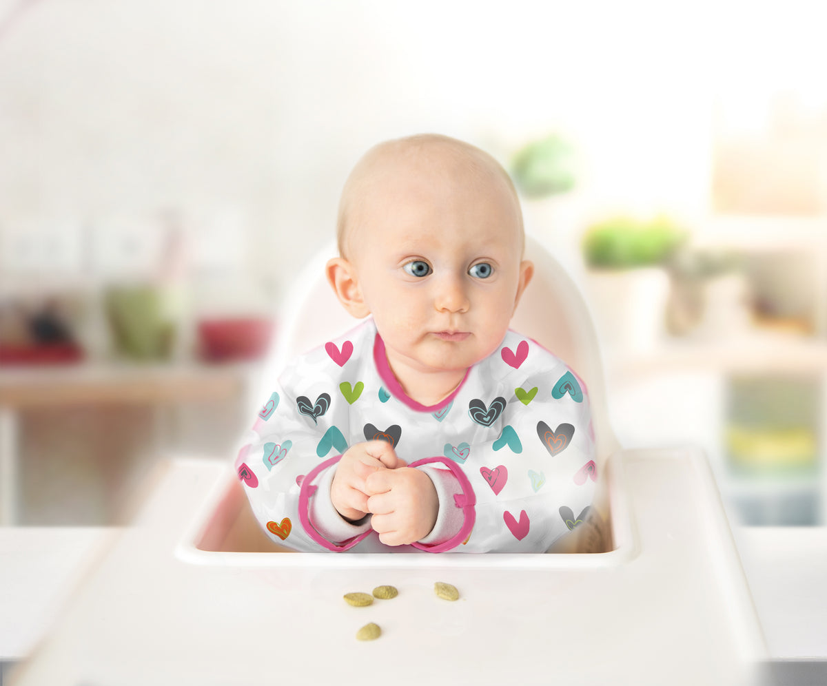 Baby in Cleanbib With Sleeves | White Doodle Hearts